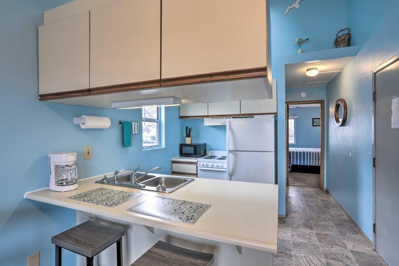 Condo With Balcony, Dock And Access To Lake Erie Sand Beach Kültér fotó
