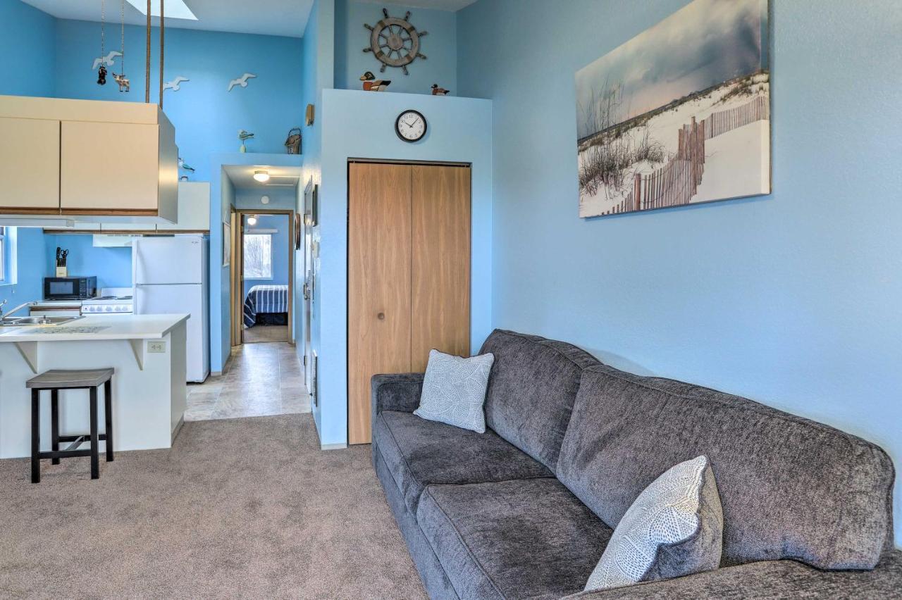 Condo With Balcony, Dock And Access To Lake Erie Sand Beach Kültér fotó